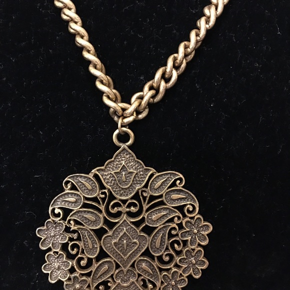 15" BRUSHED GOLD NECKLACE by EXPRESS - Picture 3 of 5